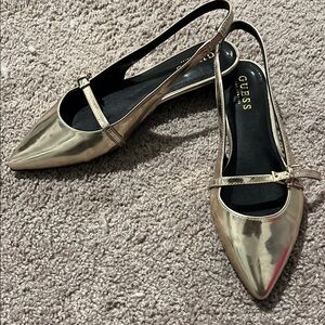 GUESS Women's Gold Slingback Flats